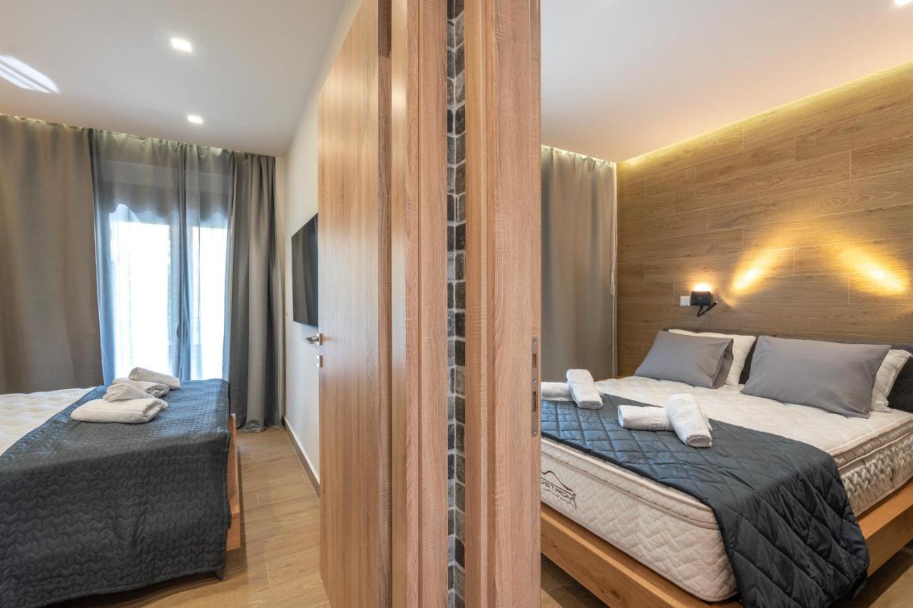 Family Apartment Zornitsa Néa Fókaia Bagian luar foto