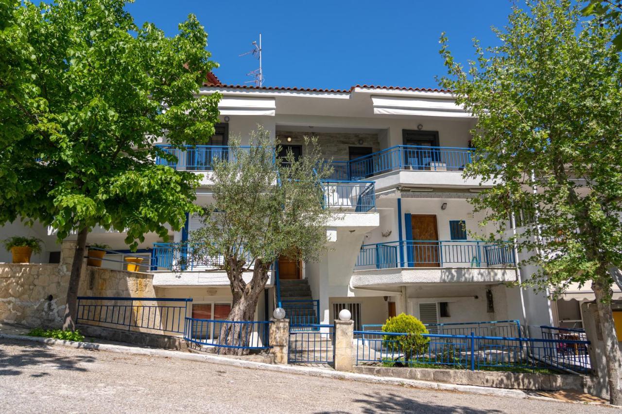 Family Apartment Zornitsa Néa Fókaia Bagian luar foto